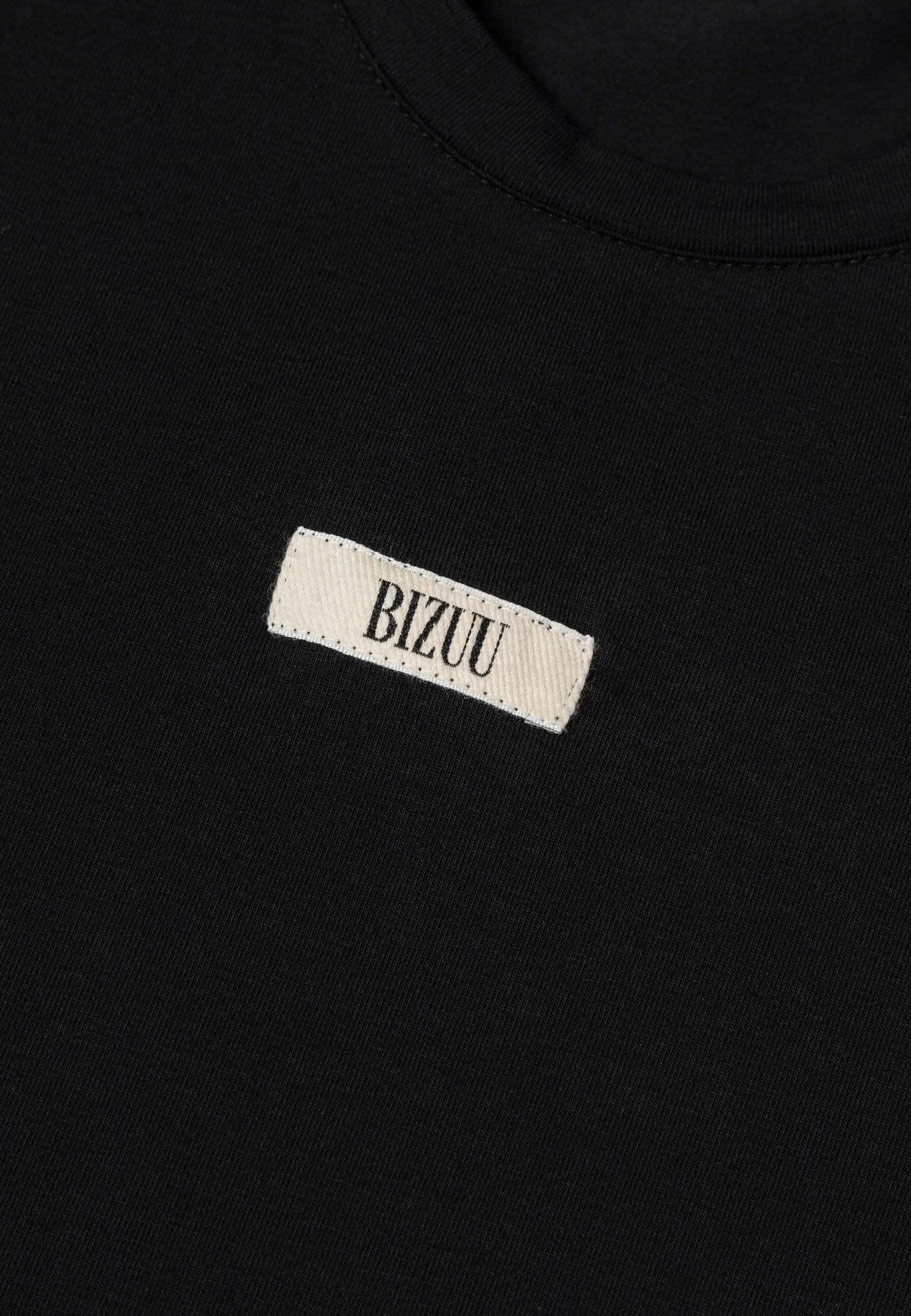 Bawełniany czarny T-shirt z logo TISHALLE - Image 5