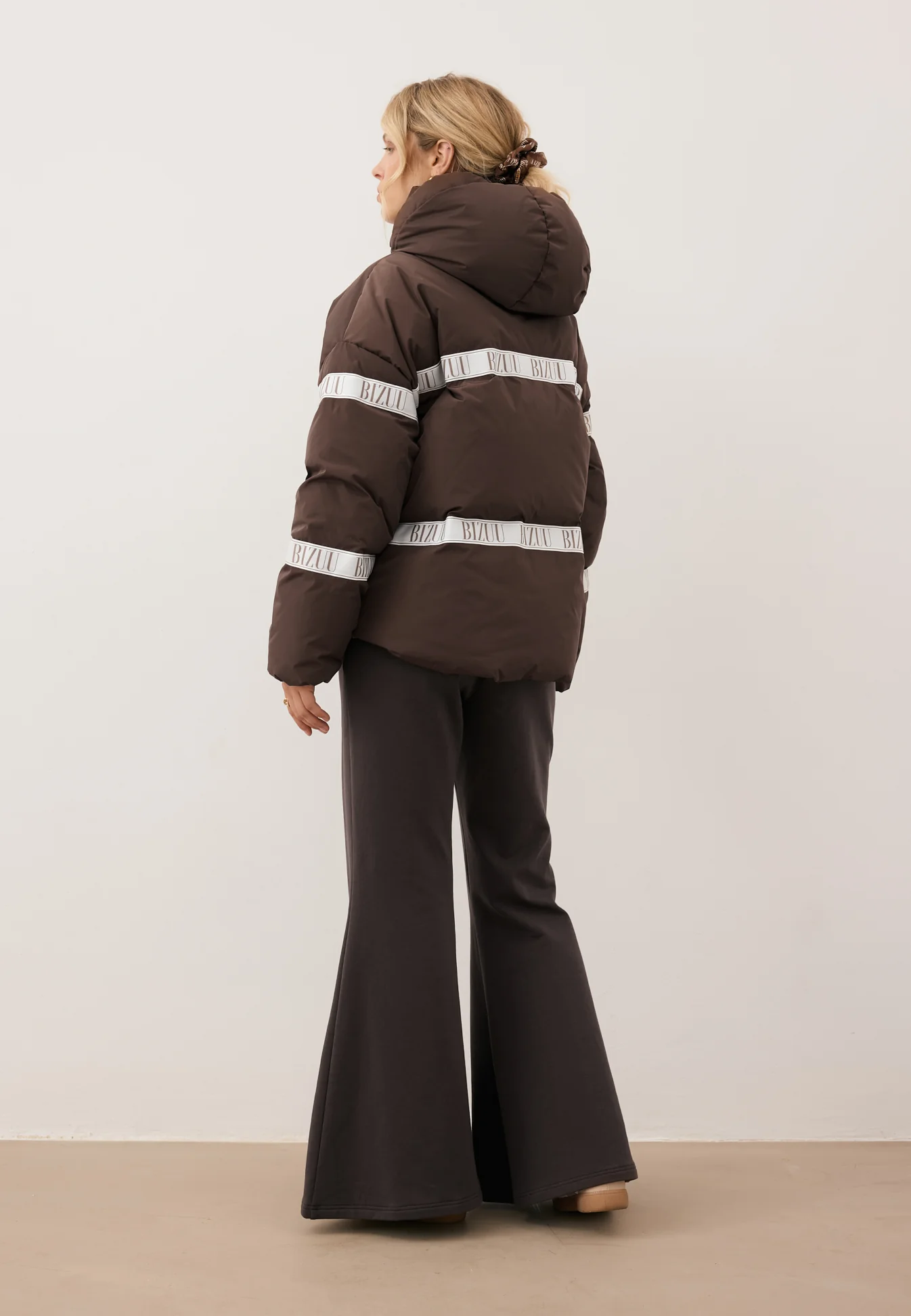 Brązowa kurtka puchowa oversize TOKYO - Image 2